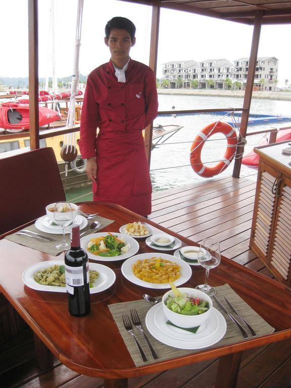 Life Heritage Resort - Ha Long Bay Cruises 下龍 餐厅 照片
